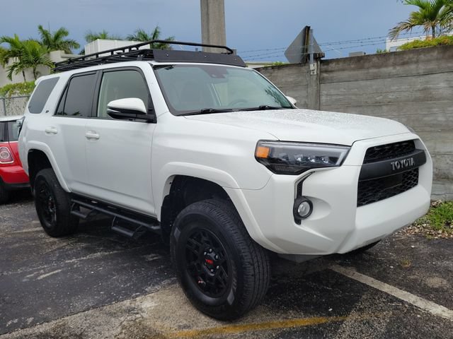 Used 2020 Toyota 4Runner SR5 Premium w/ Moonroof Package AWD/4WD image 2