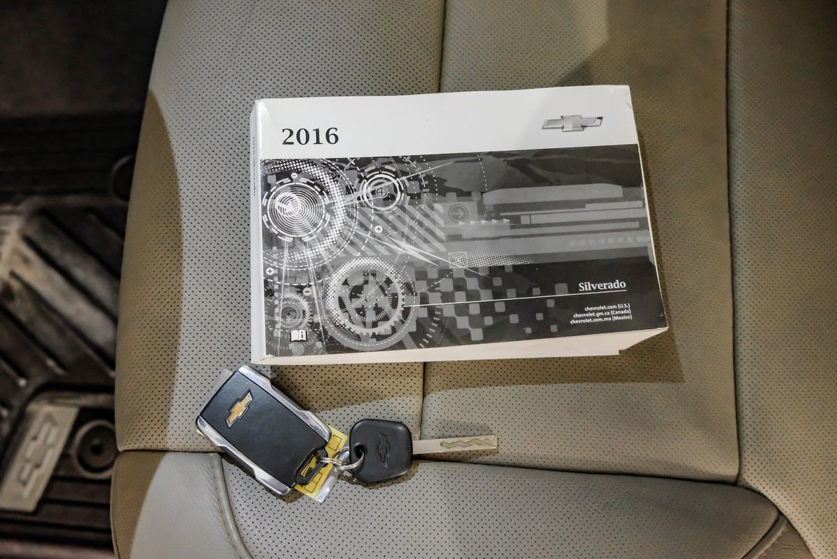 Used 2016 Chevrolet Silverado 1500 LTZ Z71 w/ LTZ Plus Package AWD/4WD image 65
