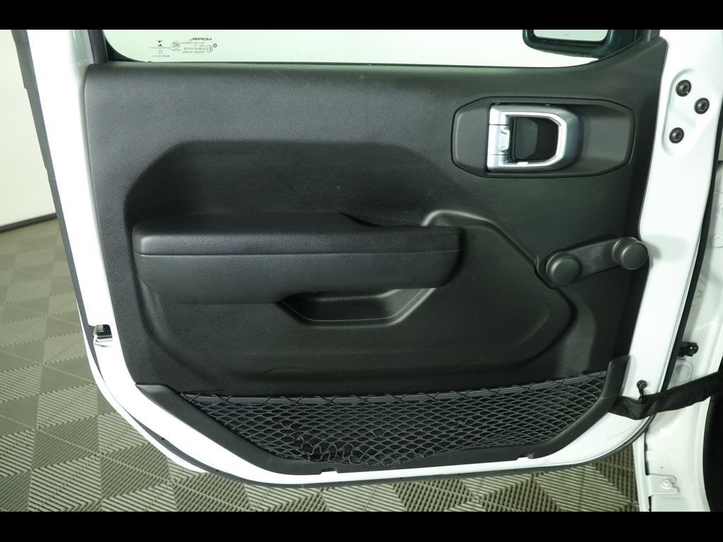 Used 2022 Jeep Wrangler Unlimited Sport AWD/4WD image 18
