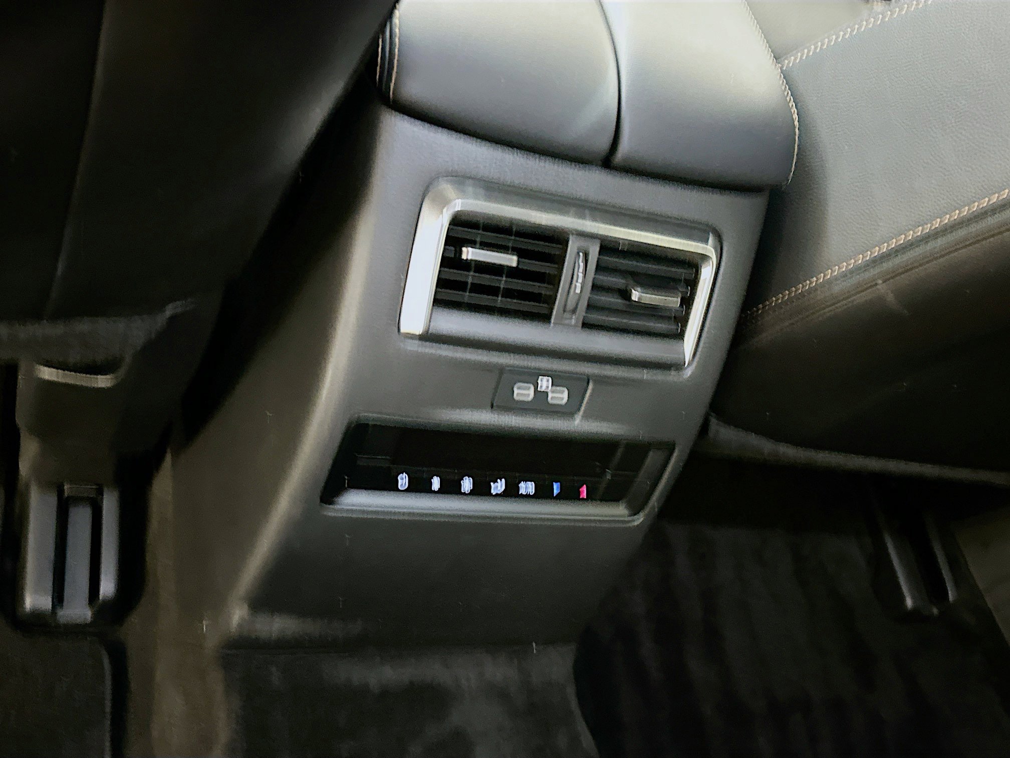 Used 2024 MAZDA CX-90 Plug-In Hybrid w/ Preferred image 29