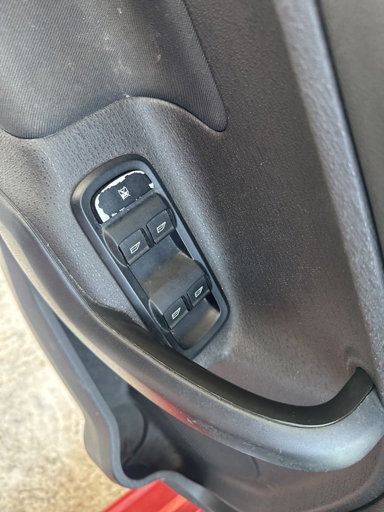 Used 2019 Ford Fiesta SE image 11