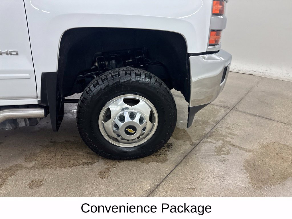 Used 2019 Chevrolet Silverado 3500 LT w/ LT Convenience Package AWD/4WD image 16