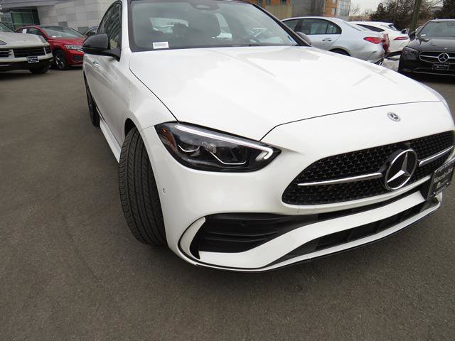 Used 2025 Mercedes-Benz C 300 4MATIC Sedan image 25
