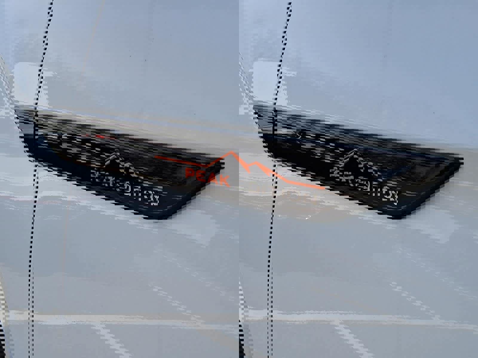 New 2026 Volkswagen Atlas Peak Edition image 12