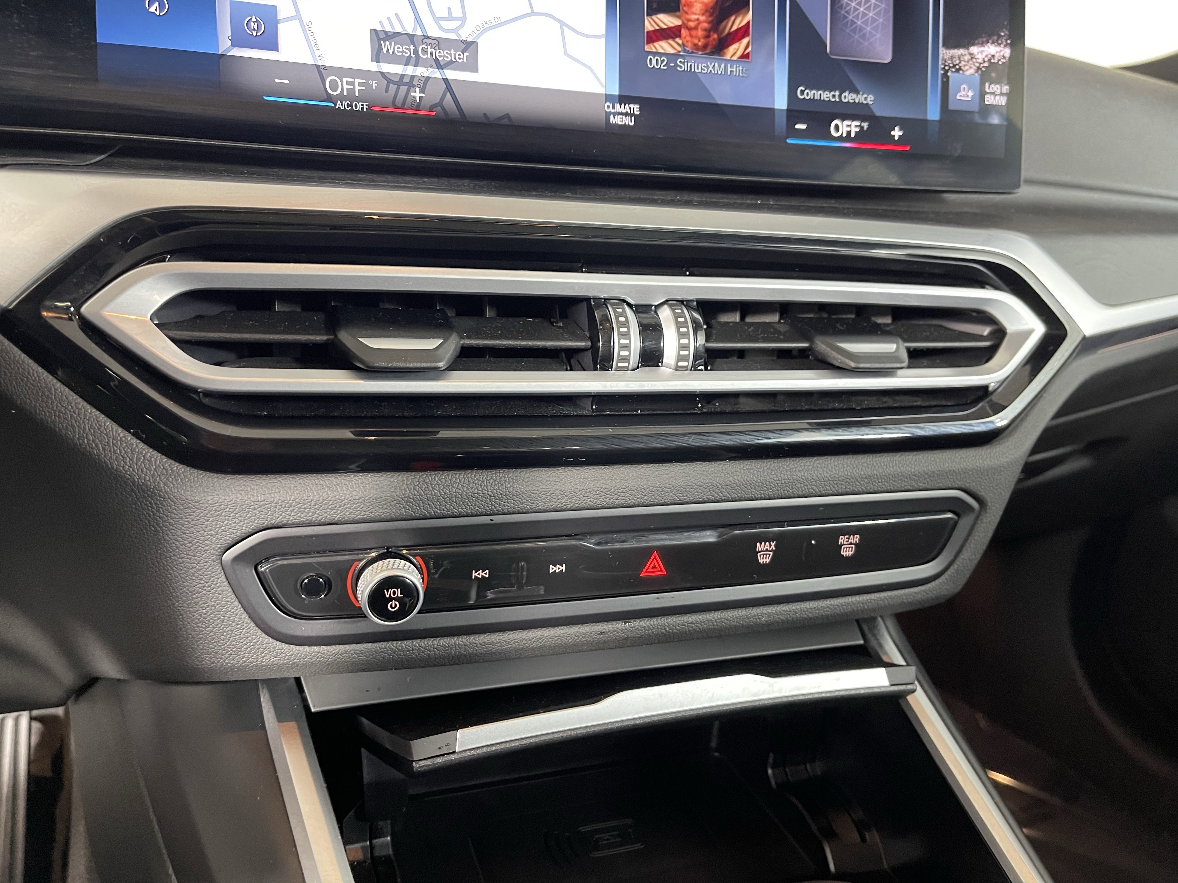 Certified 2024 BMW 330i xDrive 330i xDrive w/ Premium Package image 13