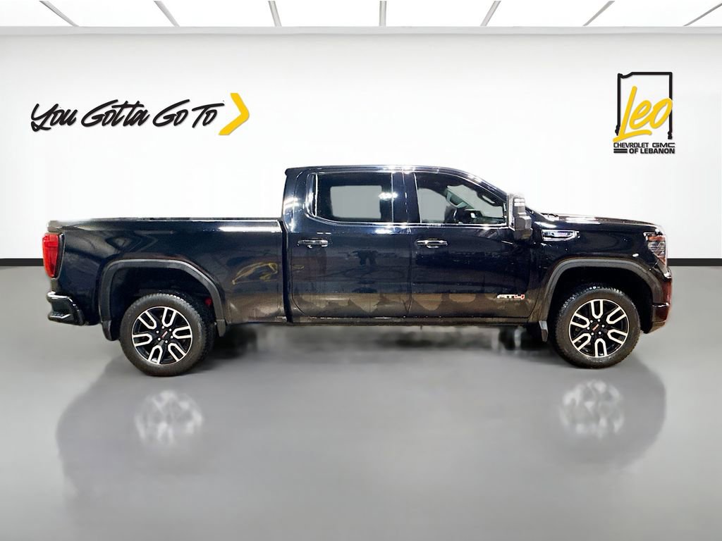 Used 2023 GMC Sierra 1500 AT4 image 4