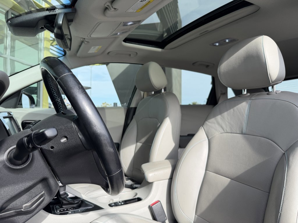 Used 2019 Kia Niro EX Premium w/ Sunroof Package FWD image 36
