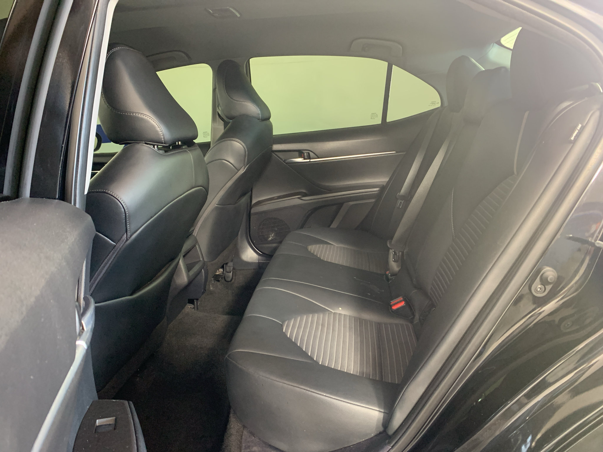 Used 2023 Toyota Camry SE FWD image 31