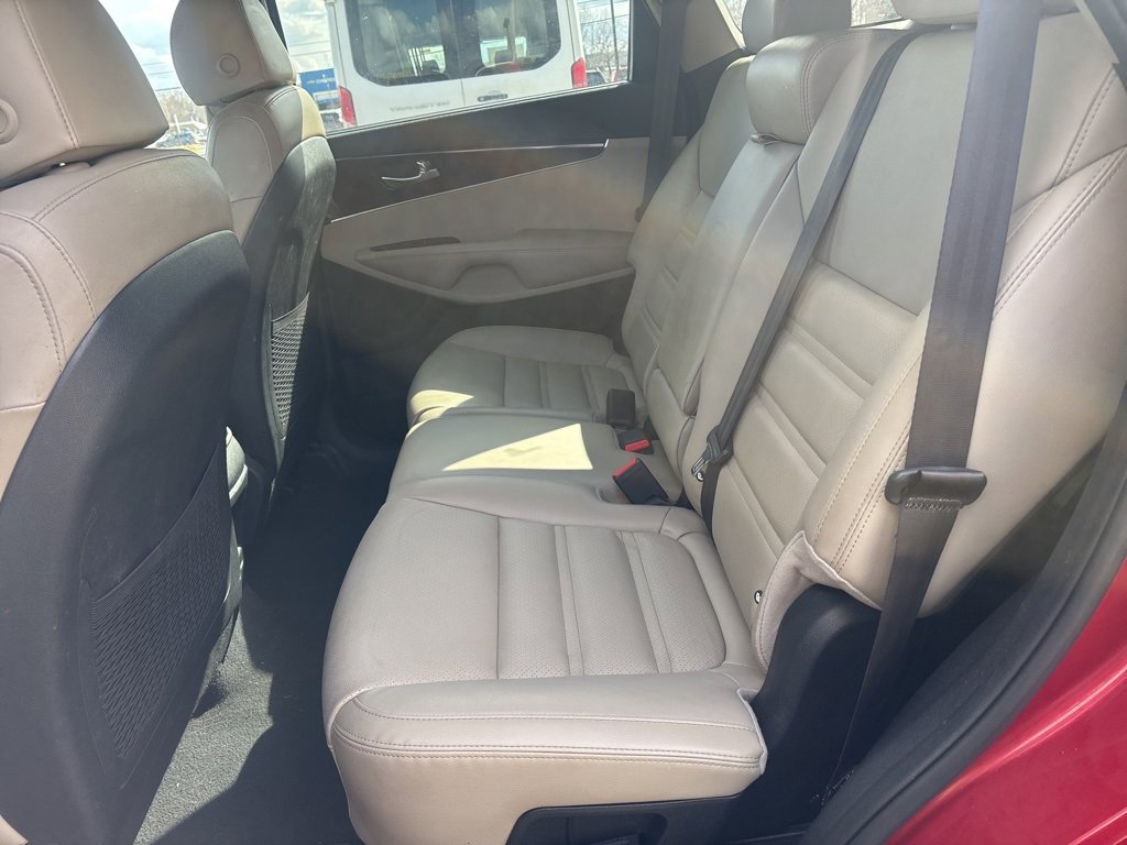 Used 2018 Kia Sorento EX image 10