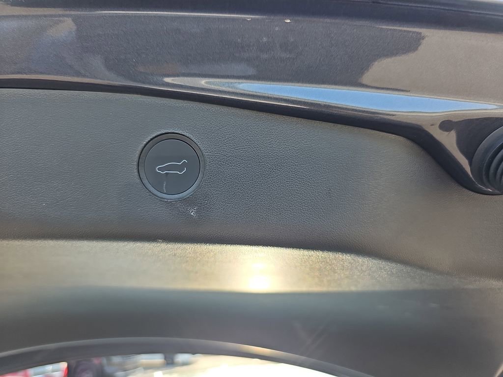 Used 2023 Tesla Model 3 Standard Range RWD image 17