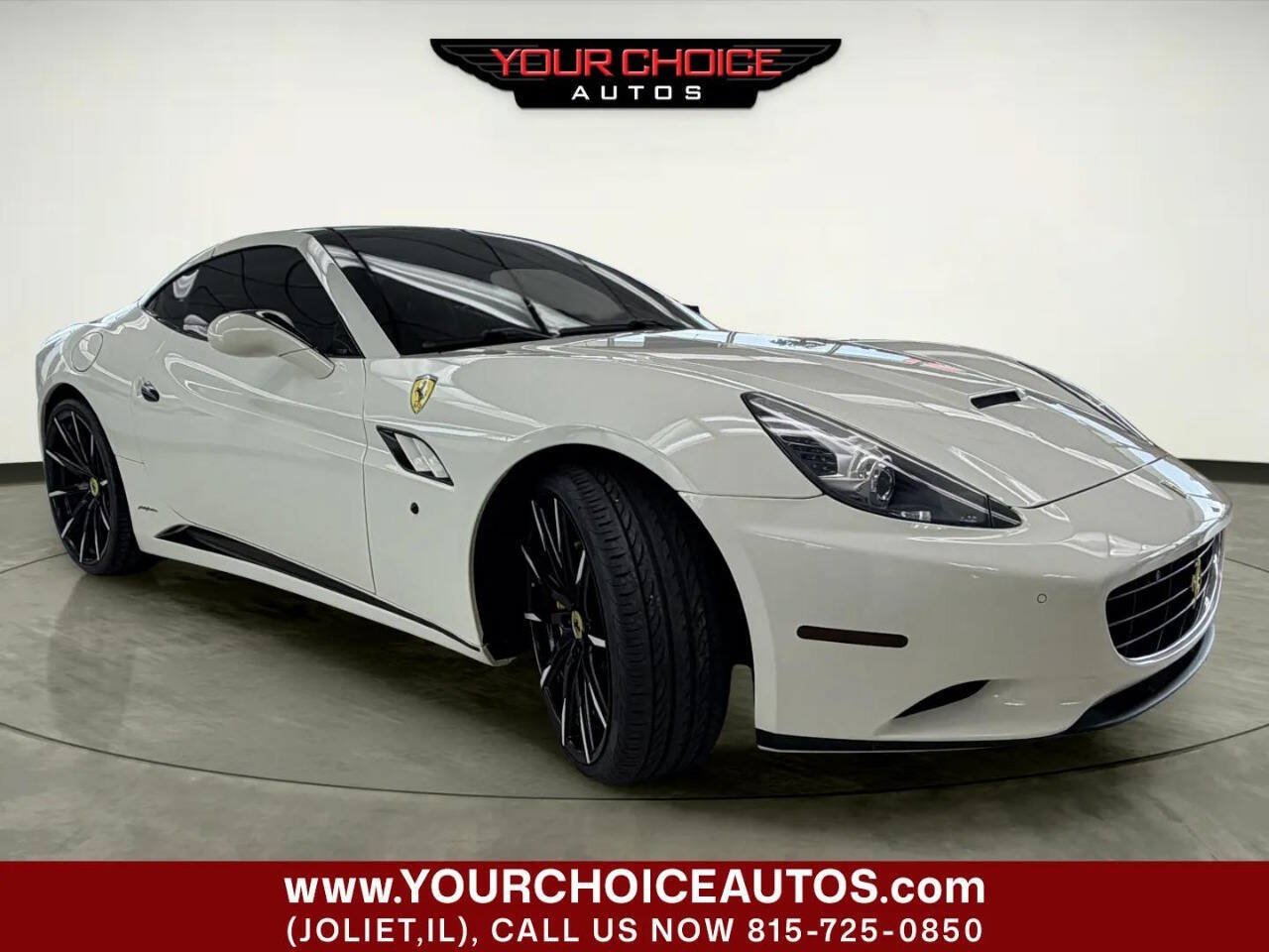 Used 2012 Ferrari California RWD image 20