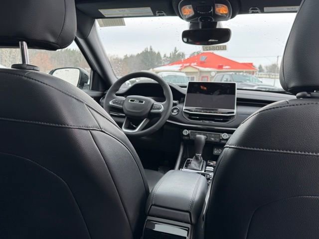 New 2026 Jeep Compass Limited w/ Sun, Sound & Navigation Group image 17