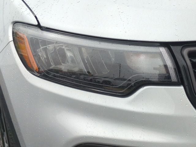 New 2026 Jeep Compass Latitude AWD/4WD image 10