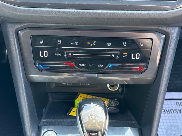 Used 2023 Volkswagen Tiguan SEL R-Line AWD/4WD image 31