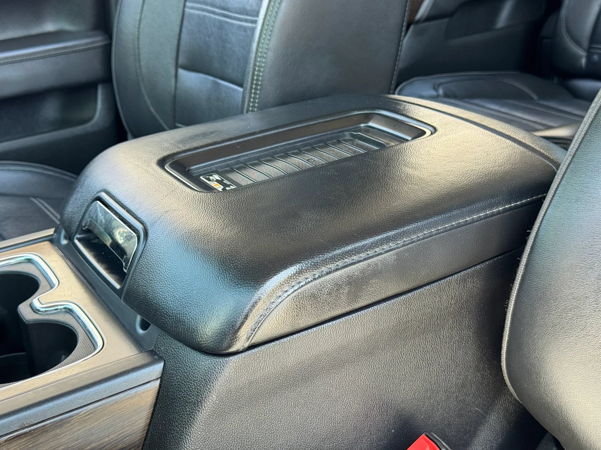 Used 2017 GMC Sierra 1500 Denali AWD/4WD image 24