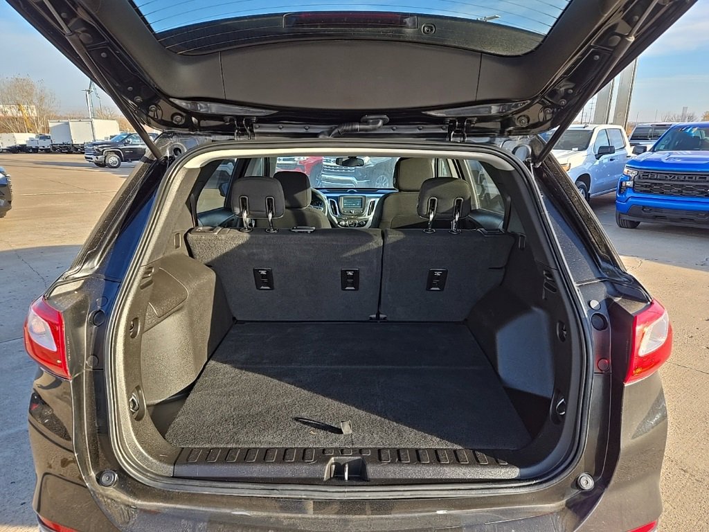 Used 2018 Chevrolet Equinox LT image 39