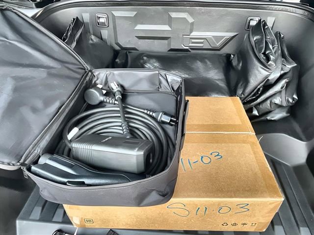 New 2025 GMC Hummer EV 2X AWD/4WD image 34