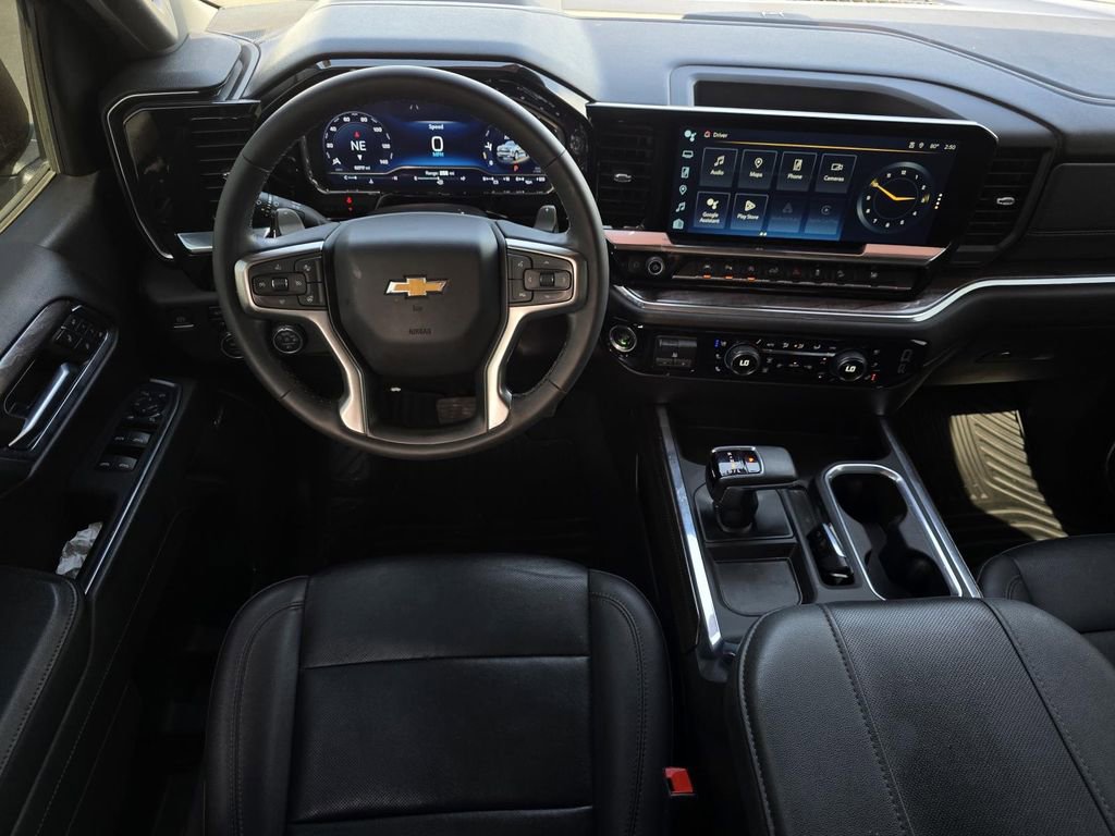 Used 2023 Chevrolet Silverado 1500 LTZ w/ Z71 Off-Road Package AWD/4WD image 11