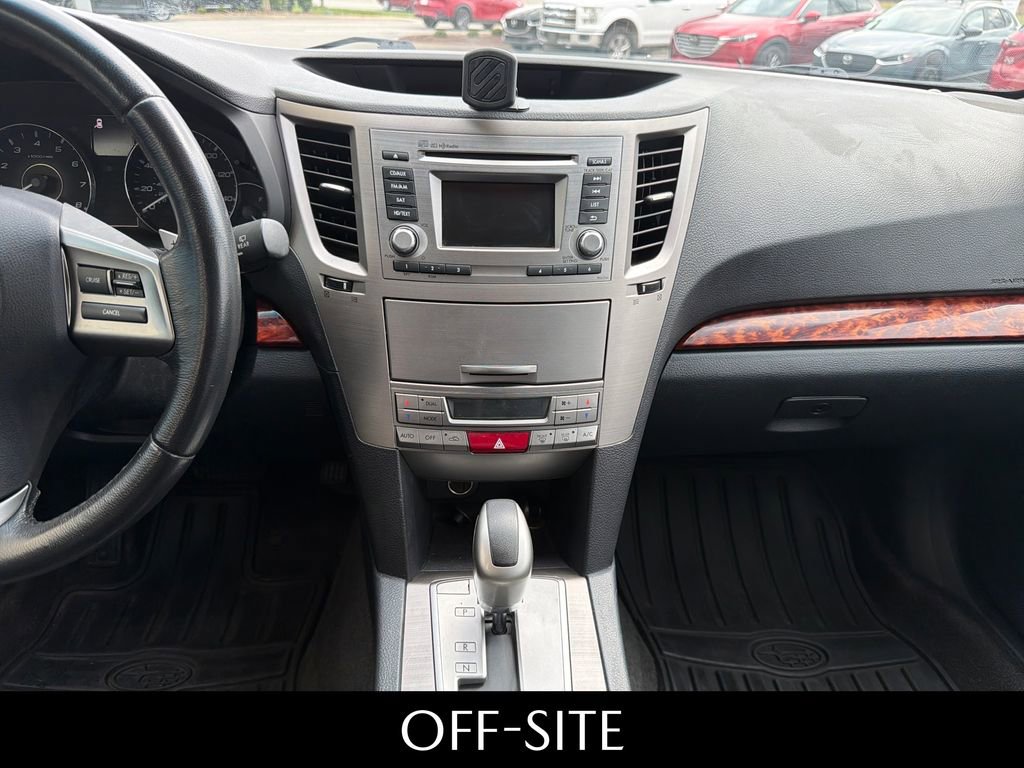 Used 2012 Subaru Outback 2.5i Limited image 27
