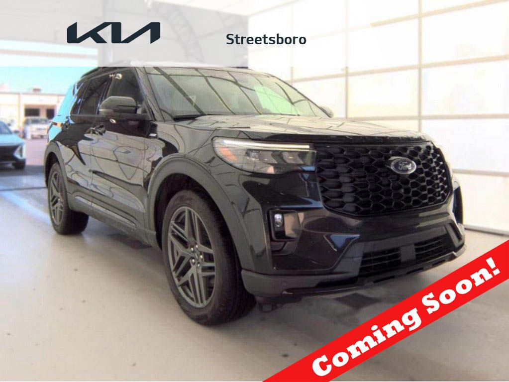 Used 2025 Ford Explorer ST-Line w/ ST-Line Street Pack AWD/4WD image 1