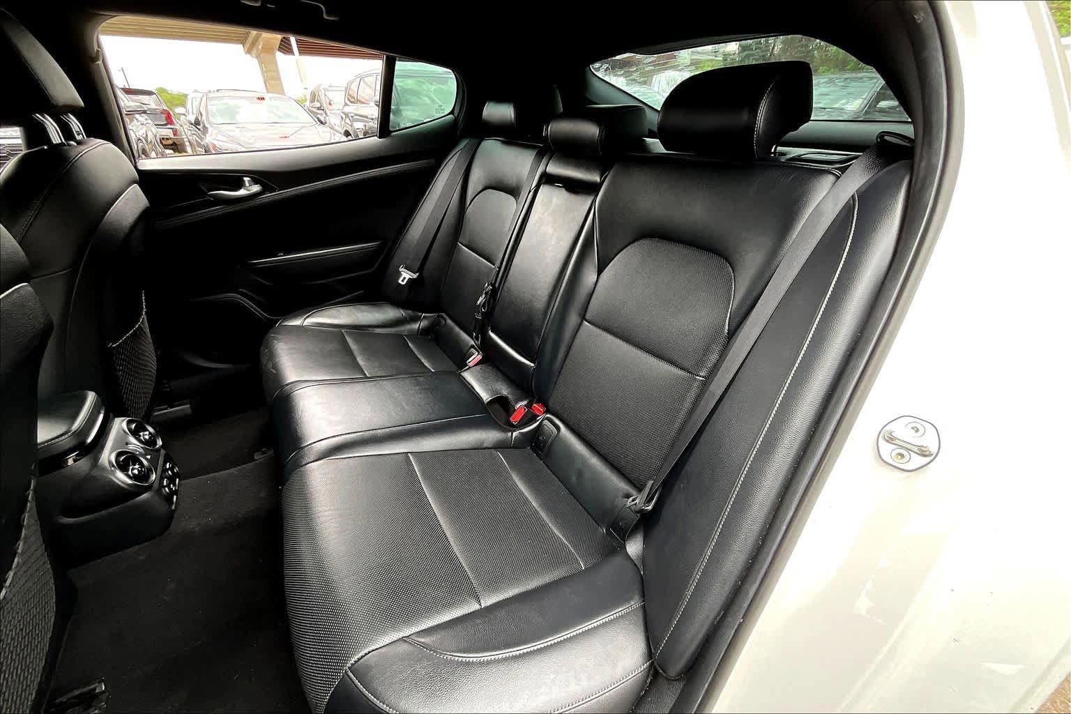 Used 2021 Kia Stinger GT-Line image 20