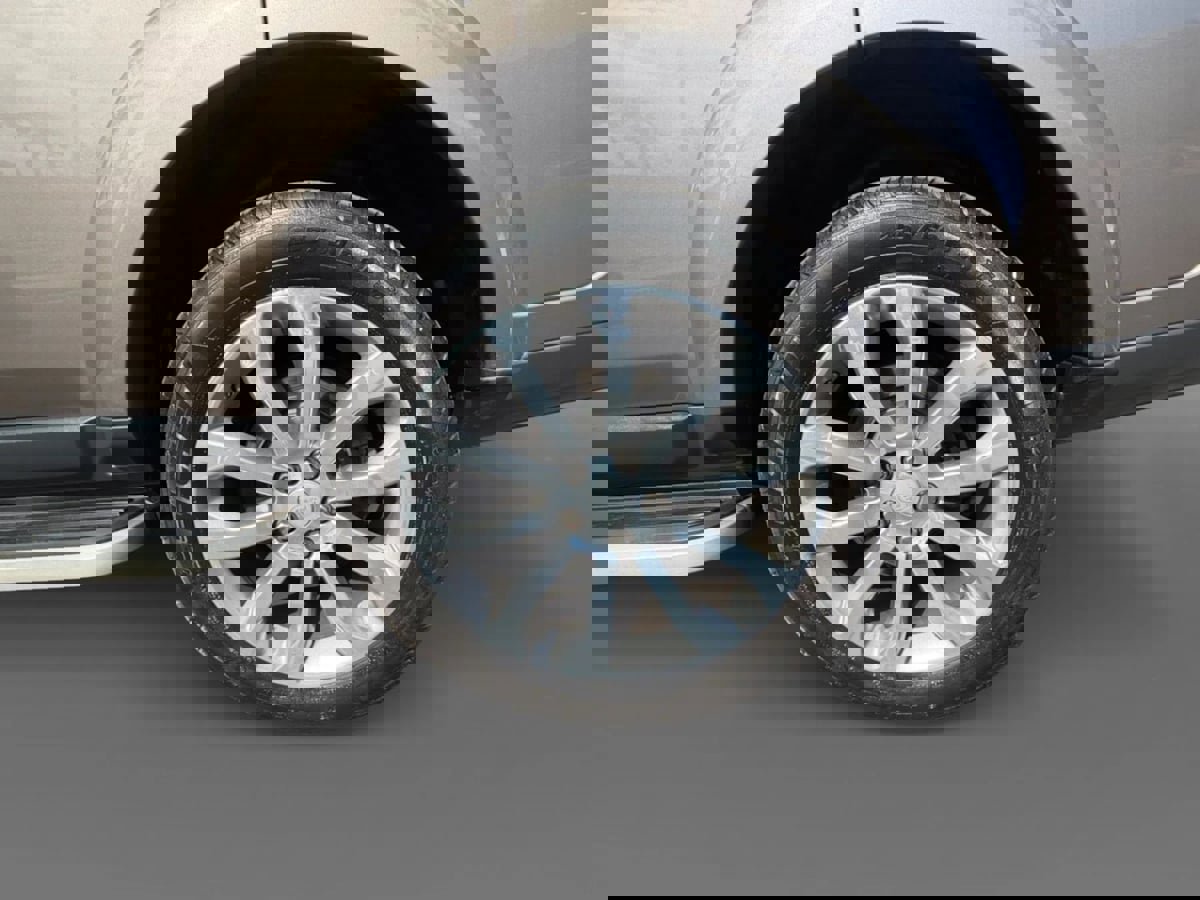 Used 2016 Land Rover LR4 HSE LUX image 30