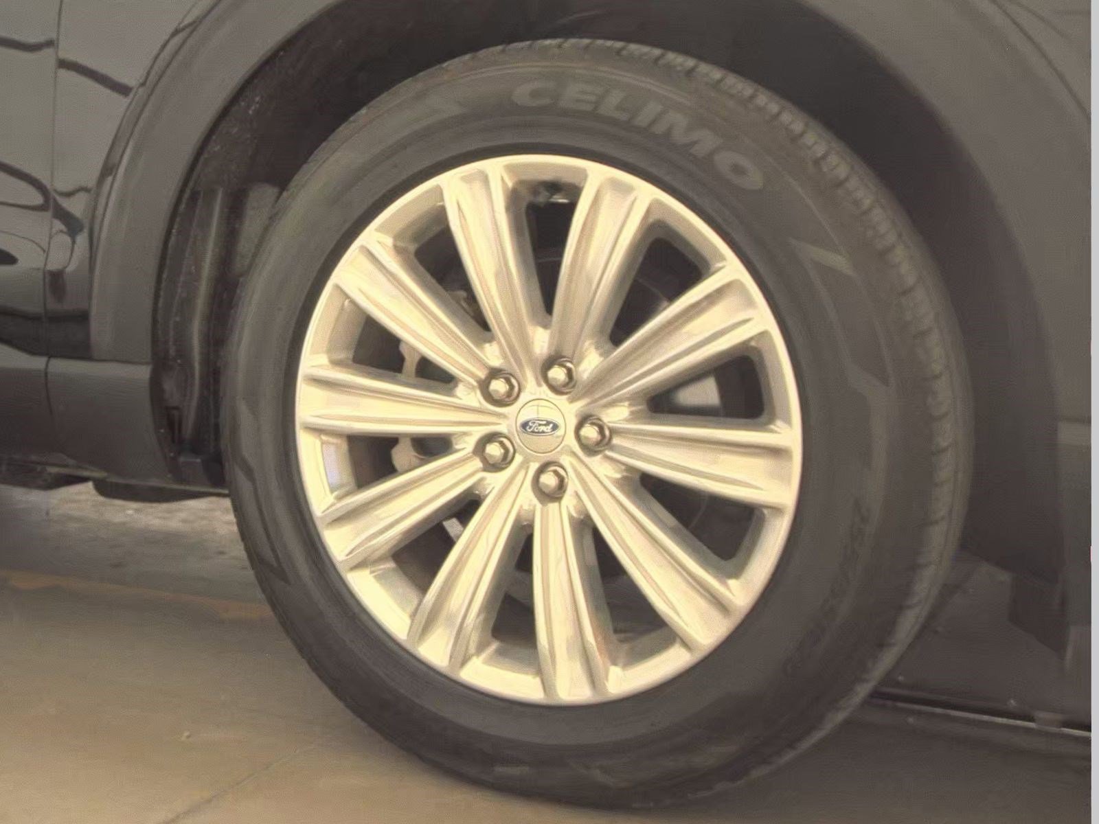 Used 2020 Ford Explorer Limited AWD/4WD image 10