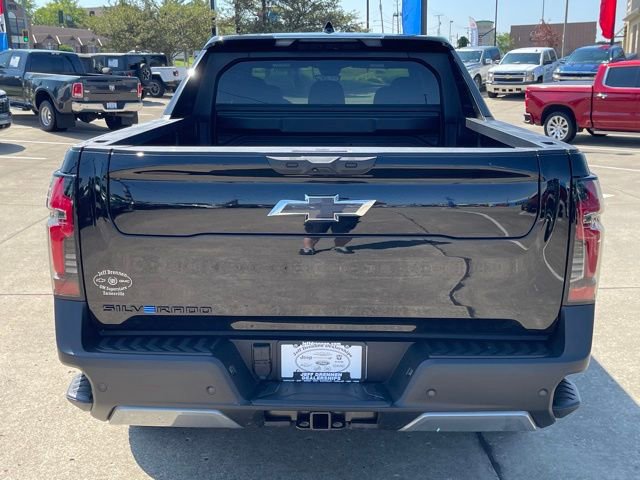 New 2026 Chevrolet Silverado EV Trail Boss w/ Premium Package AWD/4WD image 6