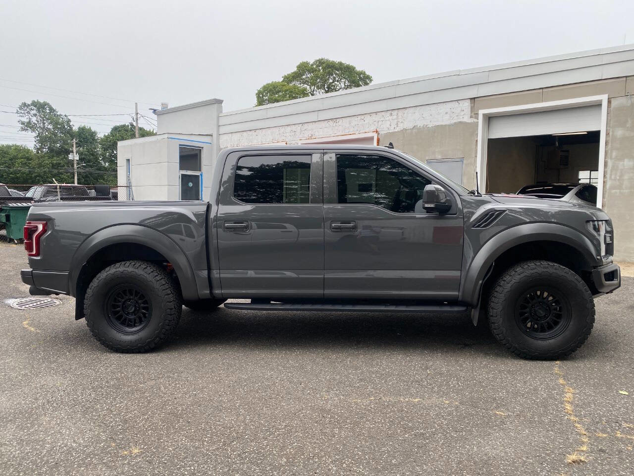 Used 2020 Ford F150 Raptor w/ Equipment Group 802A Luxury image 6