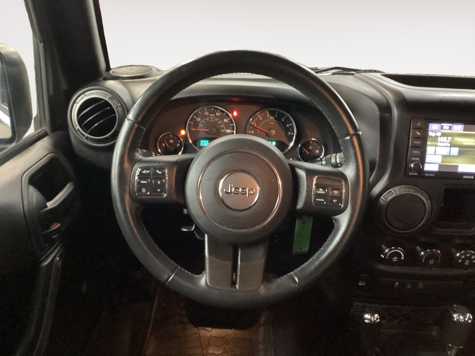 Used 2018 Jeep Wrangler Sport image 12