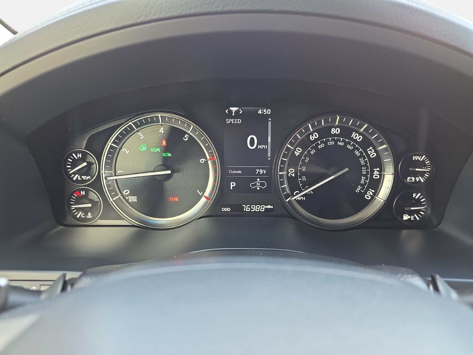 Used 2019 Lexus LX 570 4WD w/ Luxury Package image 19