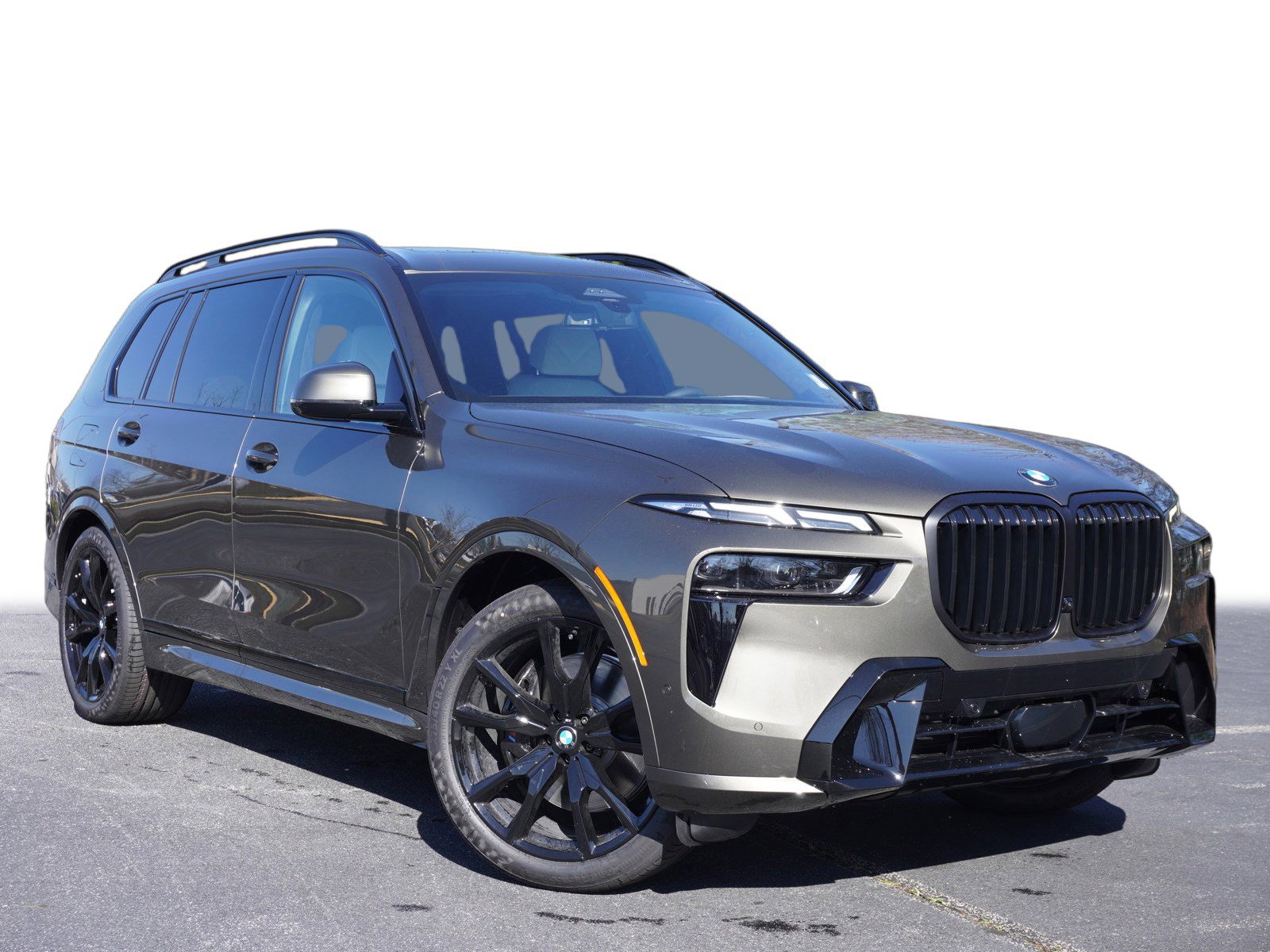 New 2025 BMW X7 xDrive40i w/ M Sport Package image 2