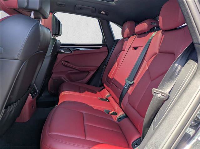 Used 2024 Porsche Macan S AWD/4WD image 20
