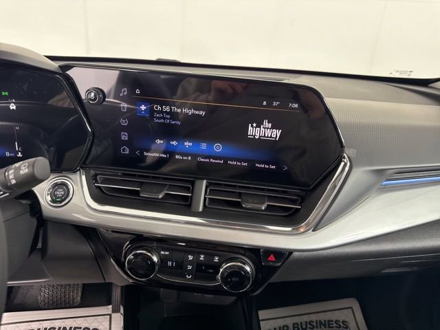 New 2026 Chevrolet Trax LT image 32