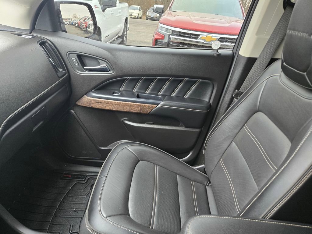 Used 2021 GMC Canyon Denali AWD/4WD image 16