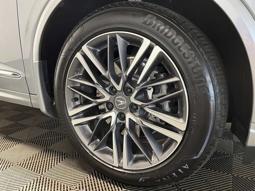 Certified 2025 Acura MDX SH-AWD w/ Advance Package image 3