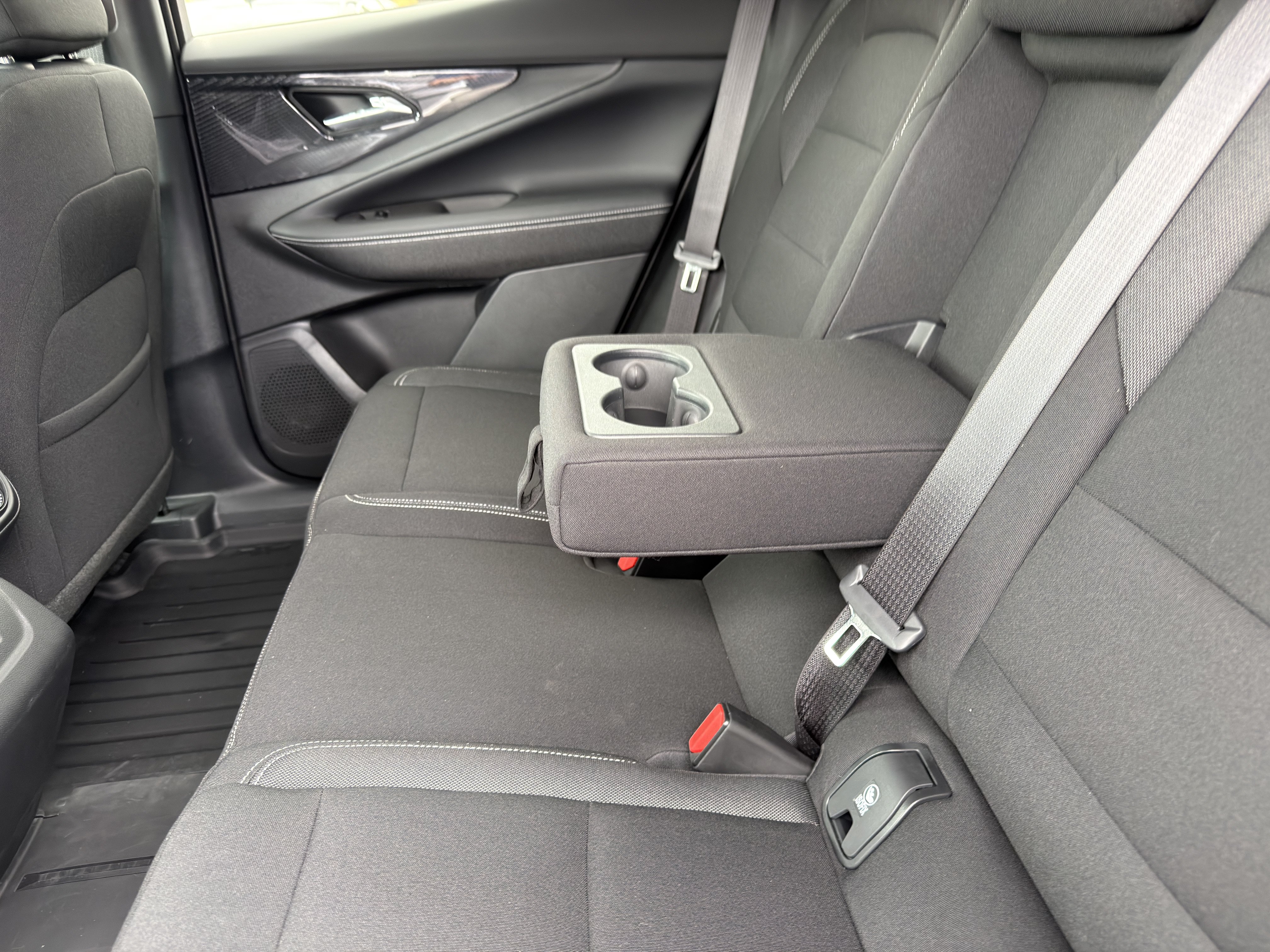 New 2026 Chevrolet Blazer EV LT w/ Midnight/Sport Edition FWD image 19