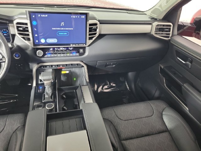 Used 2024 Toyota Sequoia Limited w/ Tow Technology Package AWD/4WD image 17