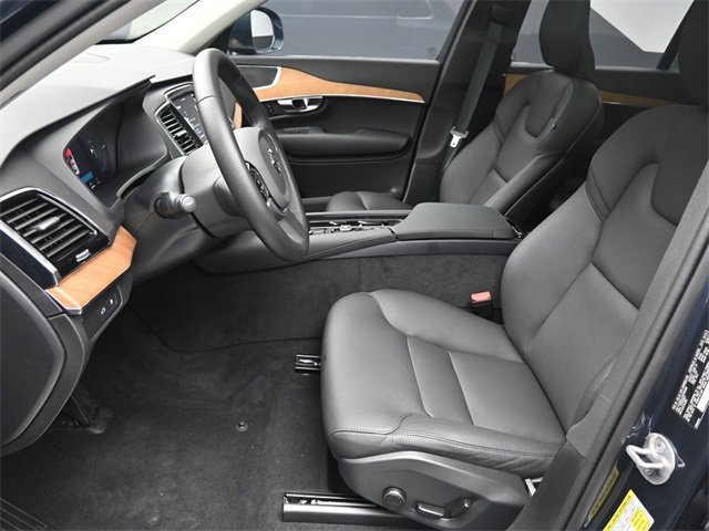 Used 2024 Volvo XC90 T8 Plus w/ Protection Package Premier image 18