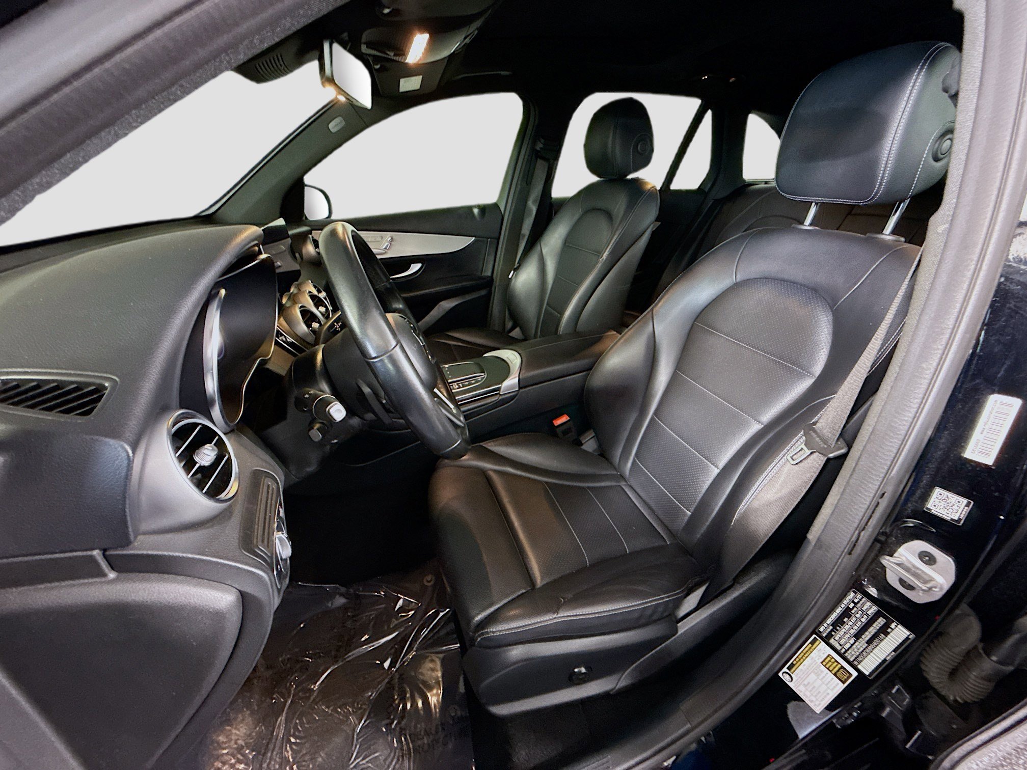 Used 2022 Mercedes-Benz GLC 300 image 22