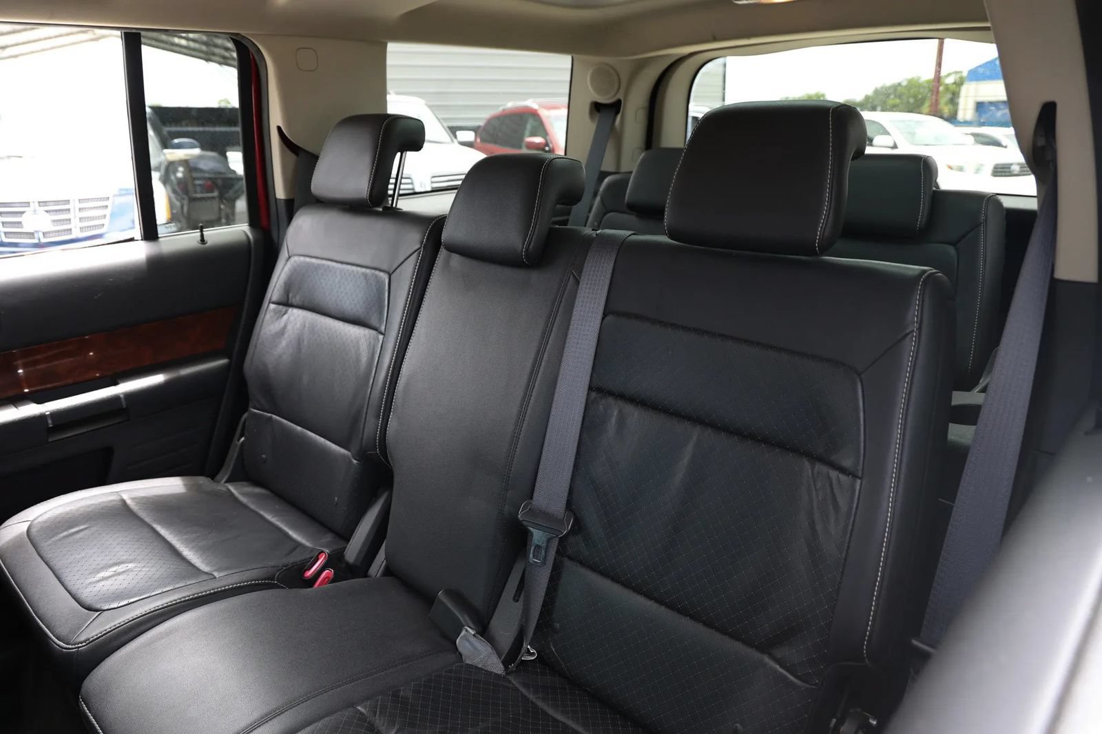 Used 2009 Ford Flex Limited FWD image 22