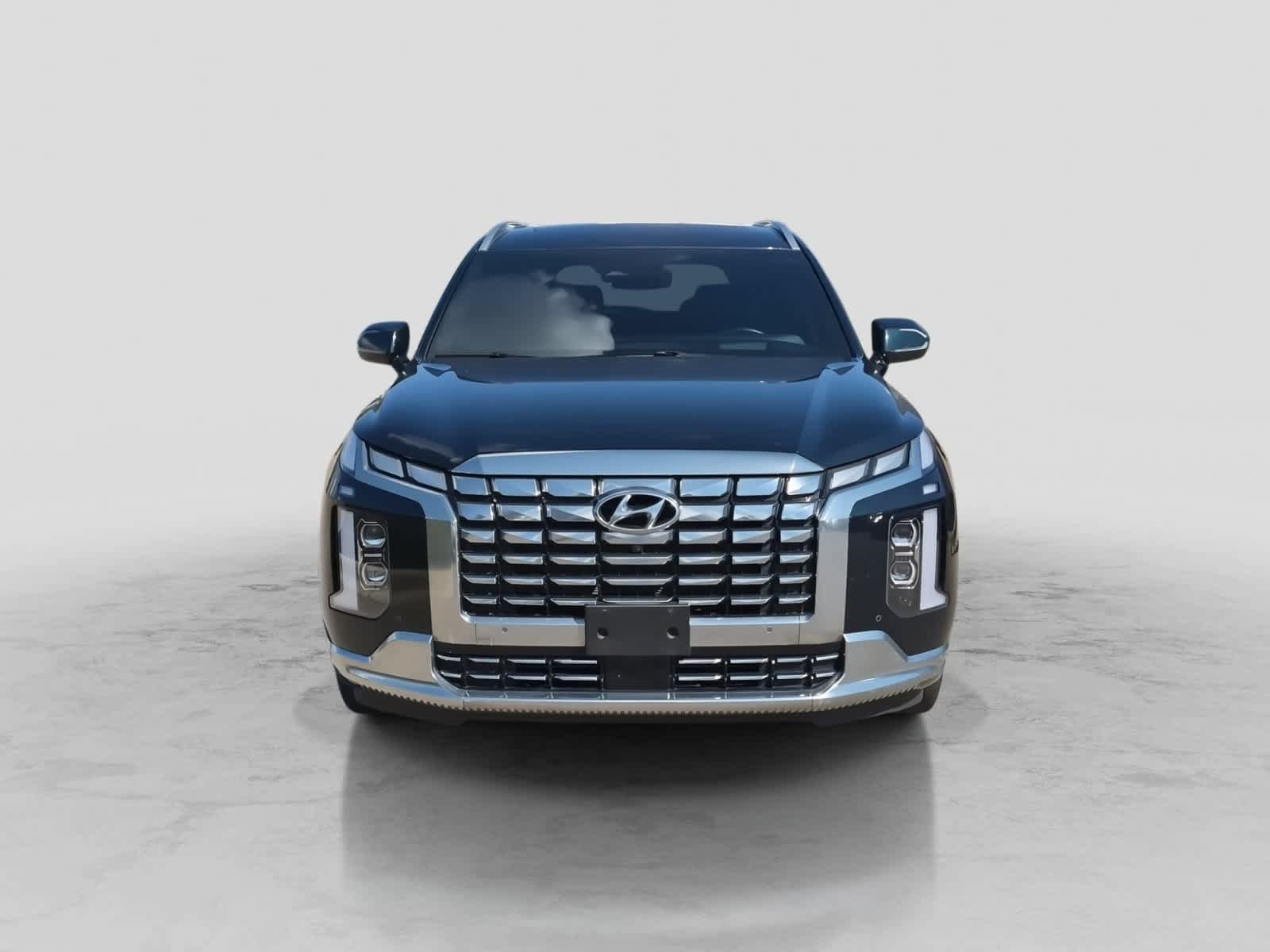 Used 2024 Hyundai Palisade Calligraphy AWD/4WD image 3