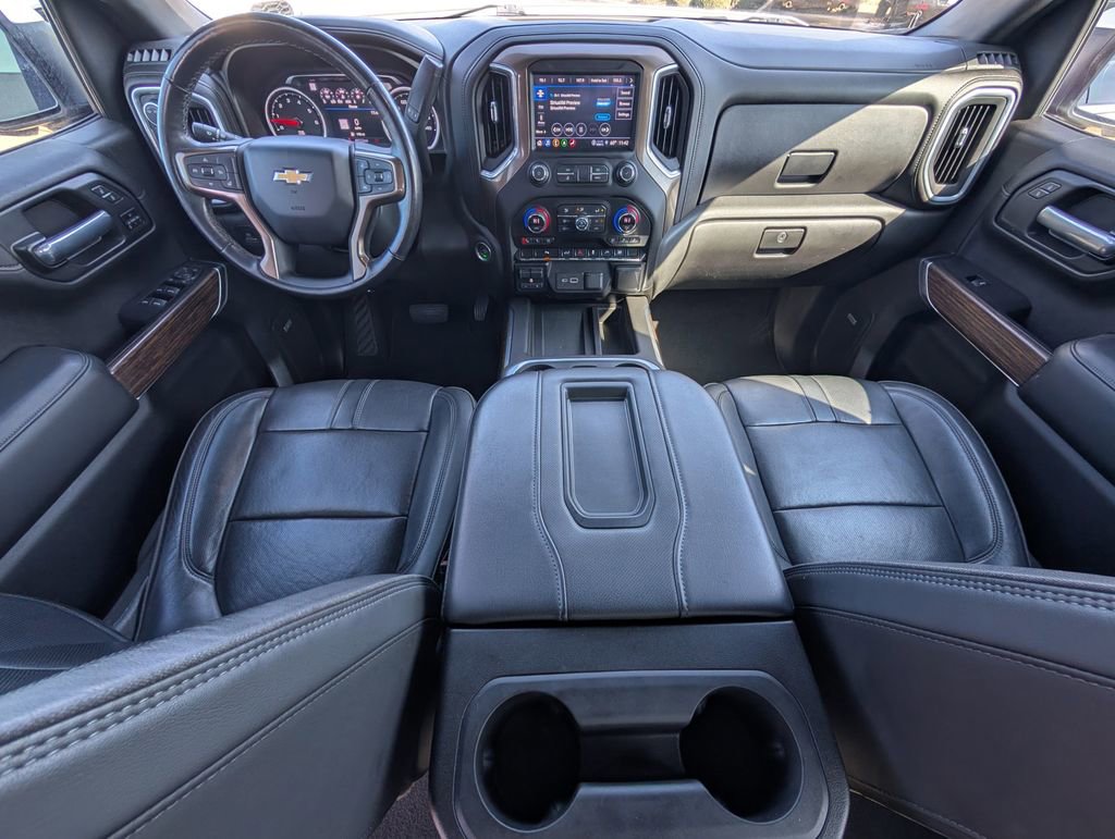 Used 2021 Chevrolet Silverado 1500 High Country image 24