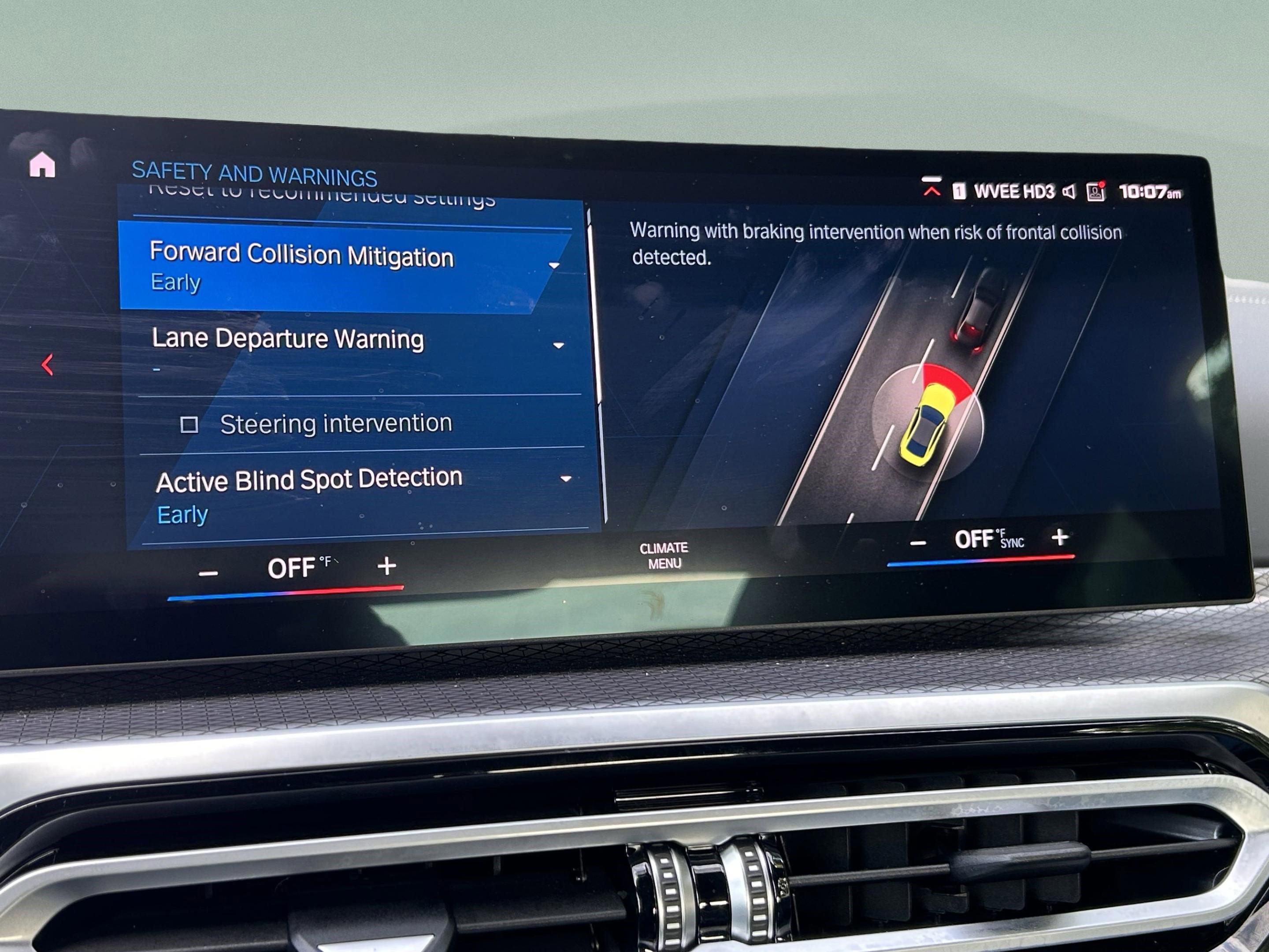 Used 2024 BMW M4 Coupe w/ M Carbon Exterior Package image 22