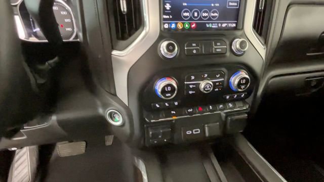 Used 2021 GMC Sierra 2500 SLT w/ SLT Premium Package AWD/4WD image 29