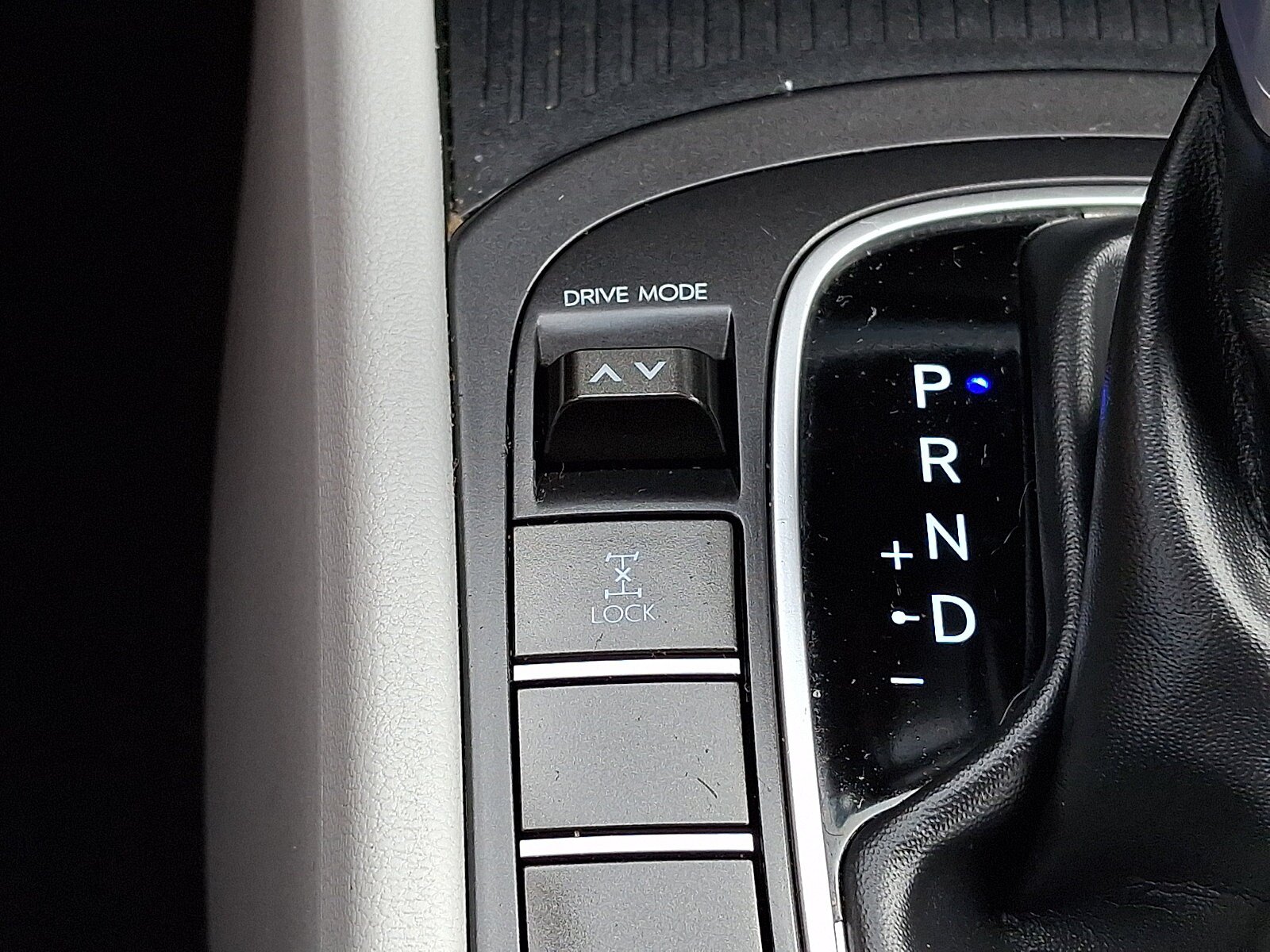 Used 2025 Hyundai Kona SEL AWD/4WD image 24