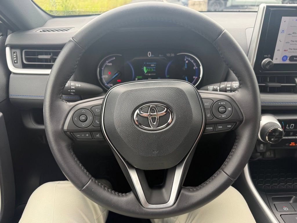 Certified 2025 Toyota RAV4 SE AWD/4WD image 15