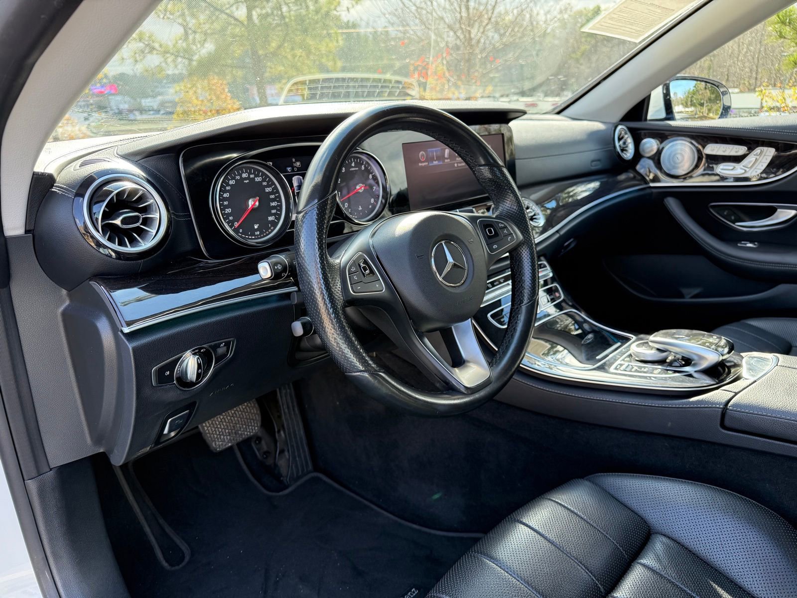 Used 2018 Mercedes-Benz E 400 Cabriolet image 21