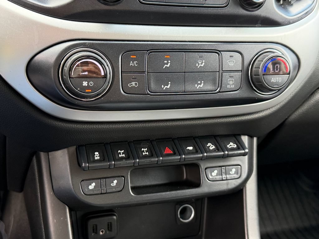Used 2021 Chevrolet Colorado ZR2 AWD/4WD image 21