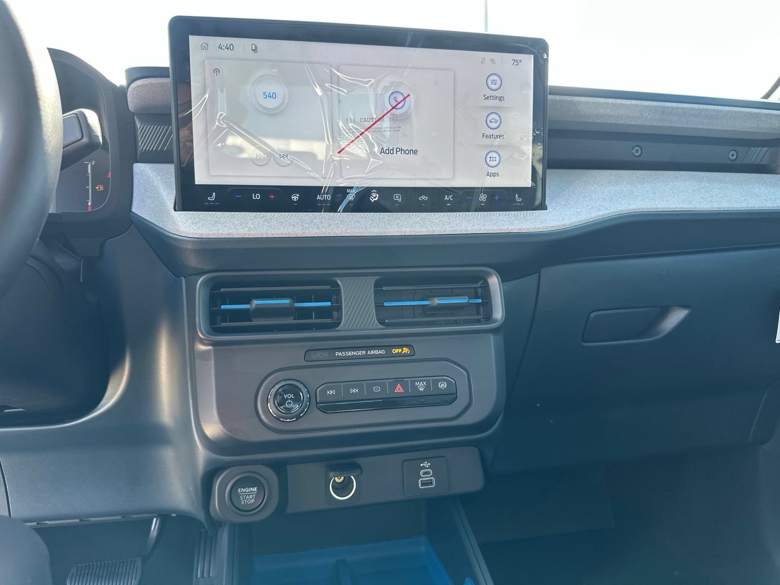 New 2026 Ford Maverick XLT w/ XLT Luxury Package FWD image 18